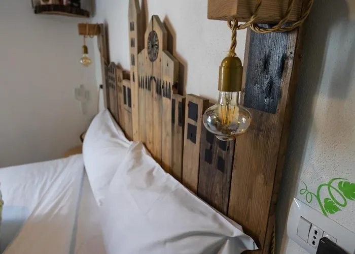 Pensionat La Pomposa Del Teatro Modena