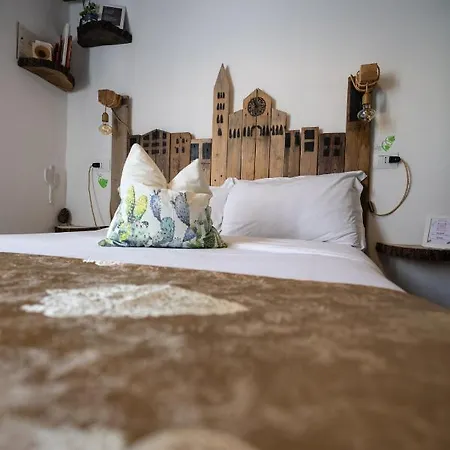 La Pomposa Del Teatro Gasthof 3*