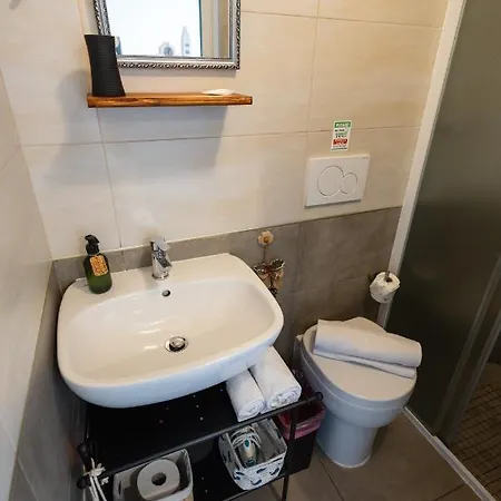 La Pomposa Del Teatro Vendégház