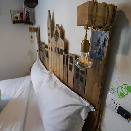 Affittacamere La Pomposa Del Teatro Modena