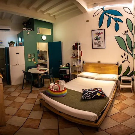 Guest house La Pomposa Del Teatro Modena
