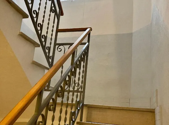 La Pomposa Del Teatro Guest house 3*