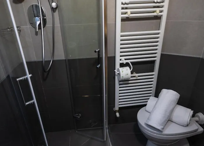 Guest house La Pomposa Del Teatro 3*