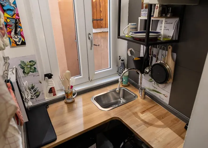 La Pomposa Del Teatro Guest house 3*