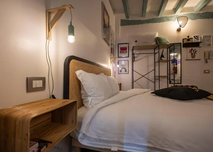 Guest house La Pomposa Del Teatro 3*